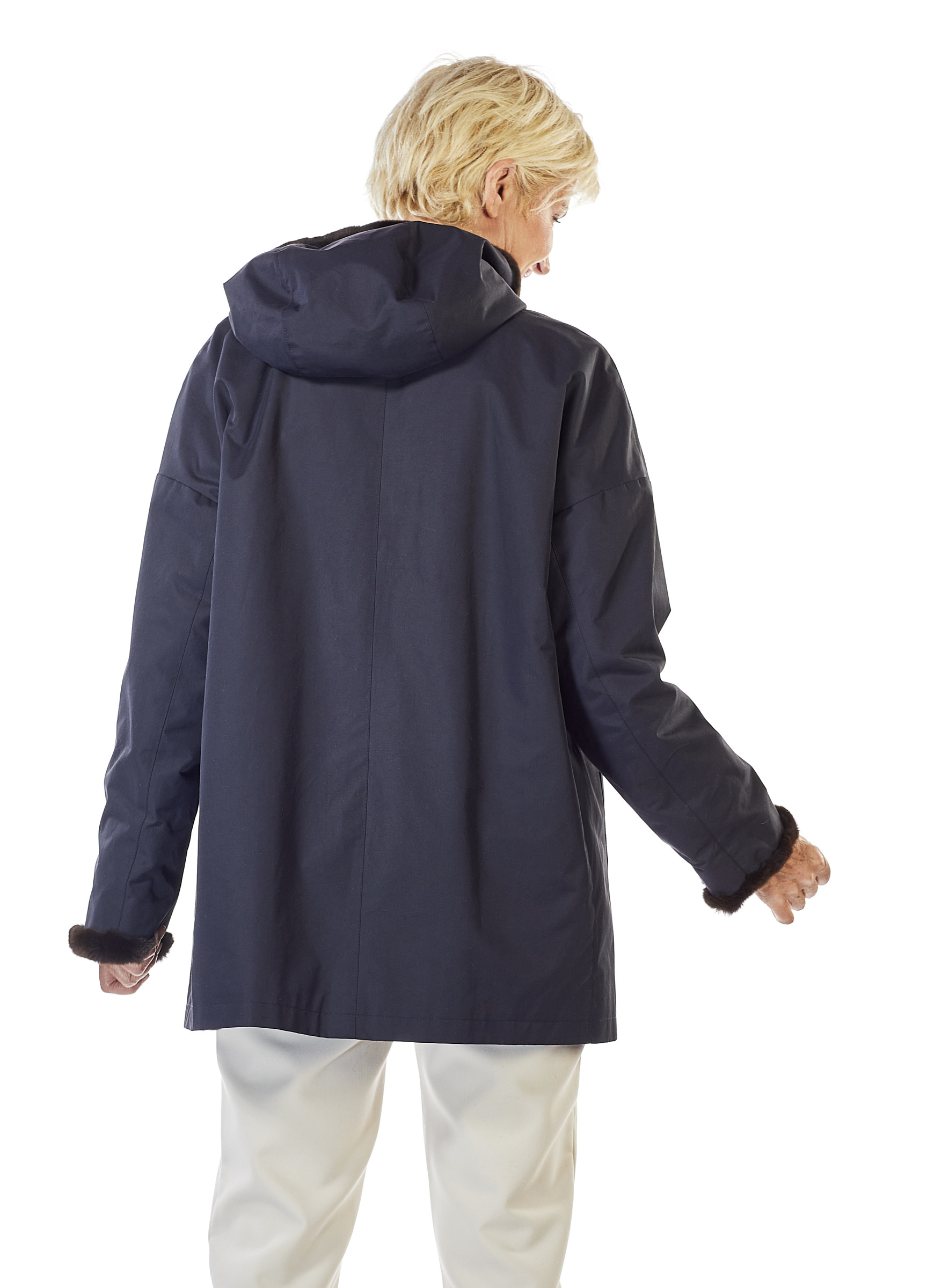 Dunkelblaue Wendejacke mit weichem Samtwiesel