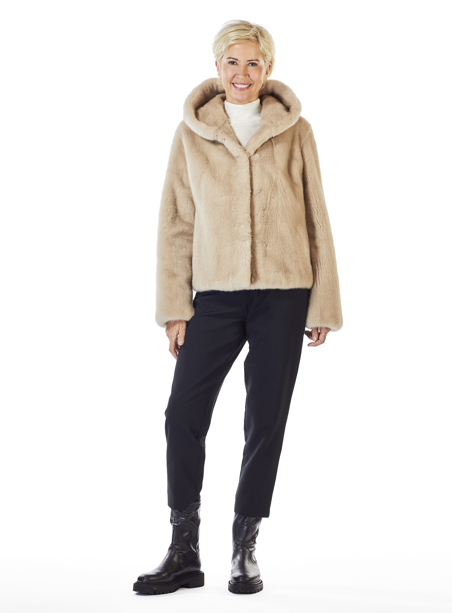 Kurze Nerzjacke beige mit Kapuze