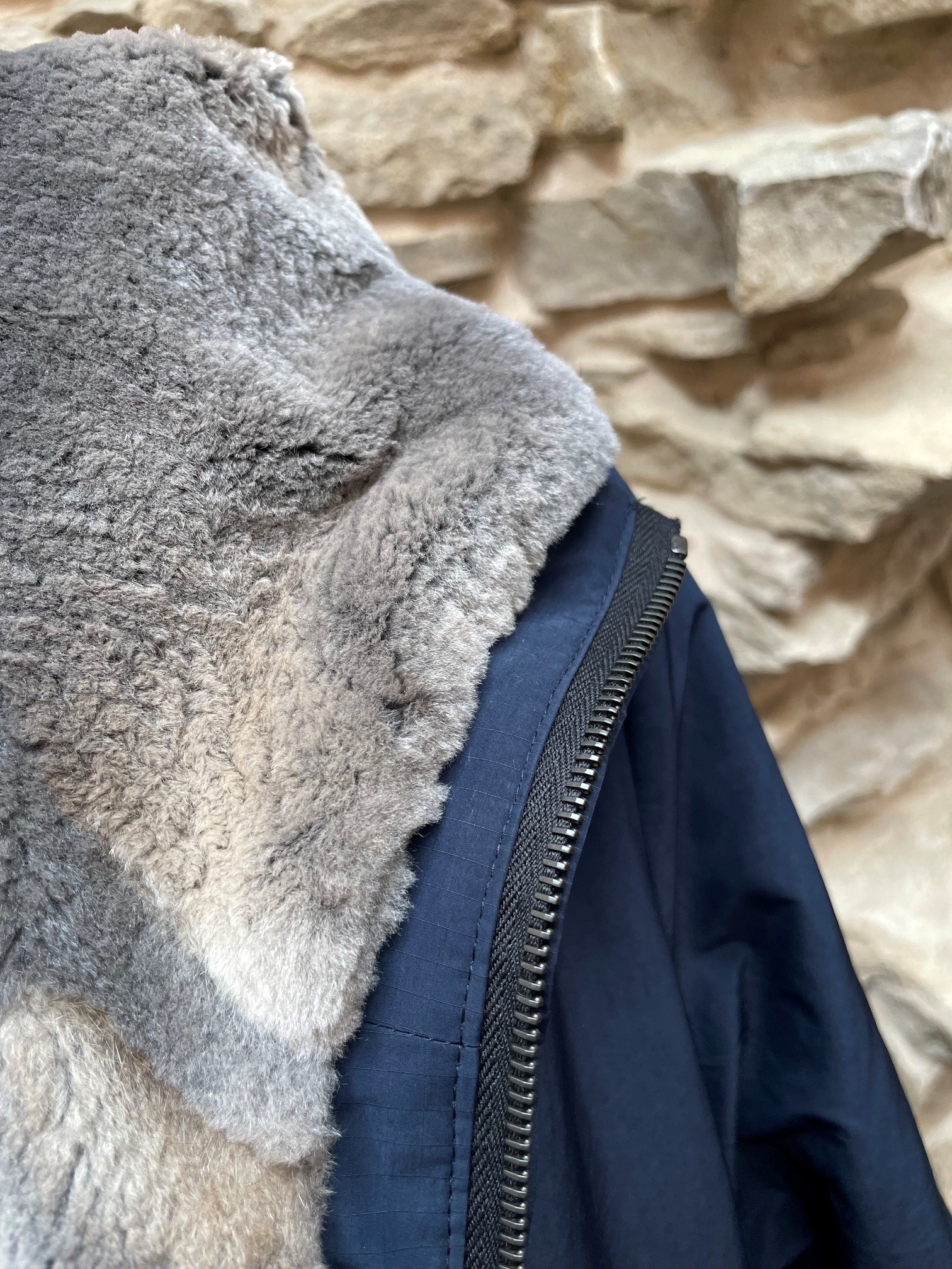 Umarbeitung eines Bisammantels in einen Herrenparka
