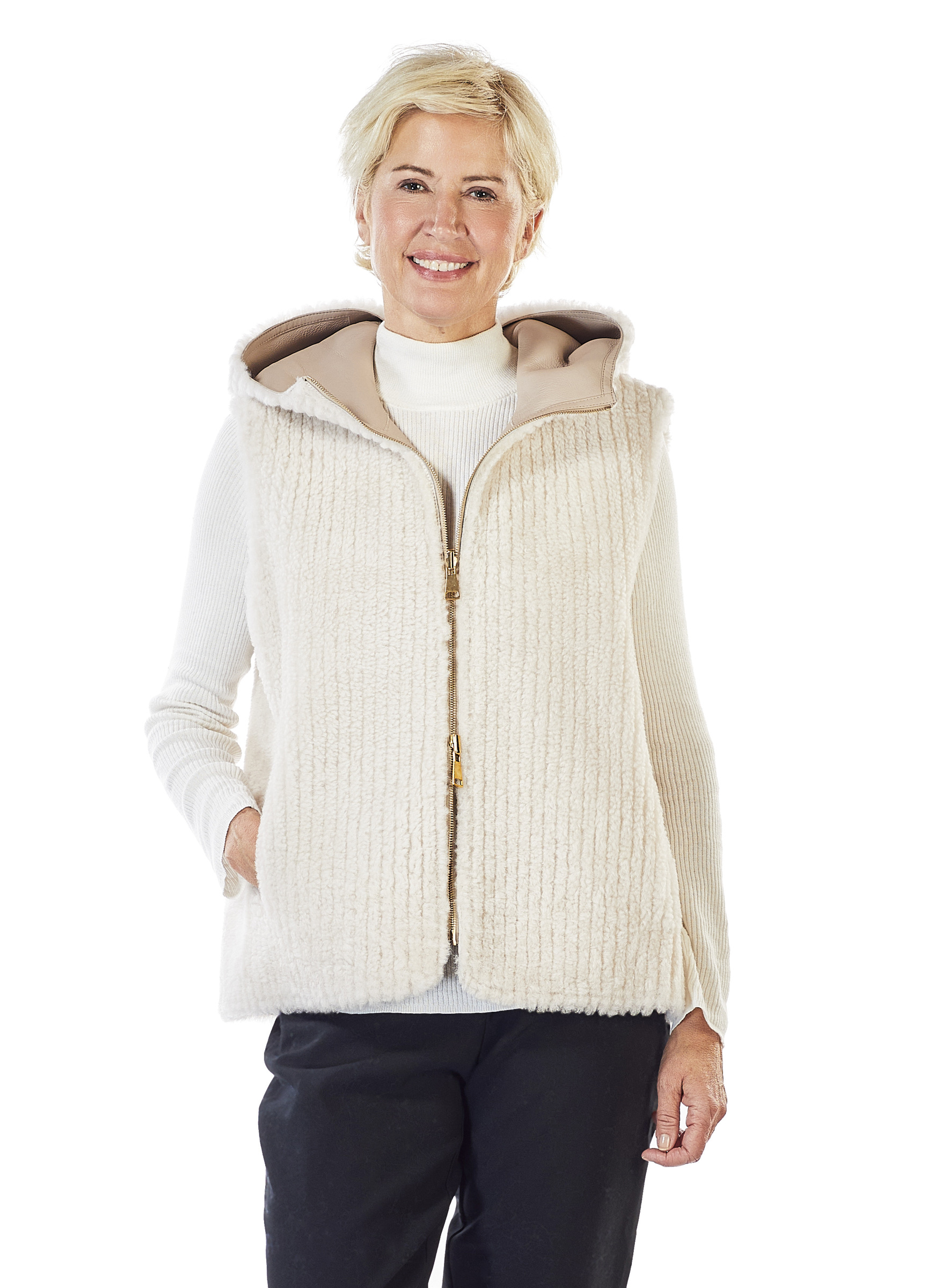 Lammfell Wendeweste mit Rillenschur Manzoni 24