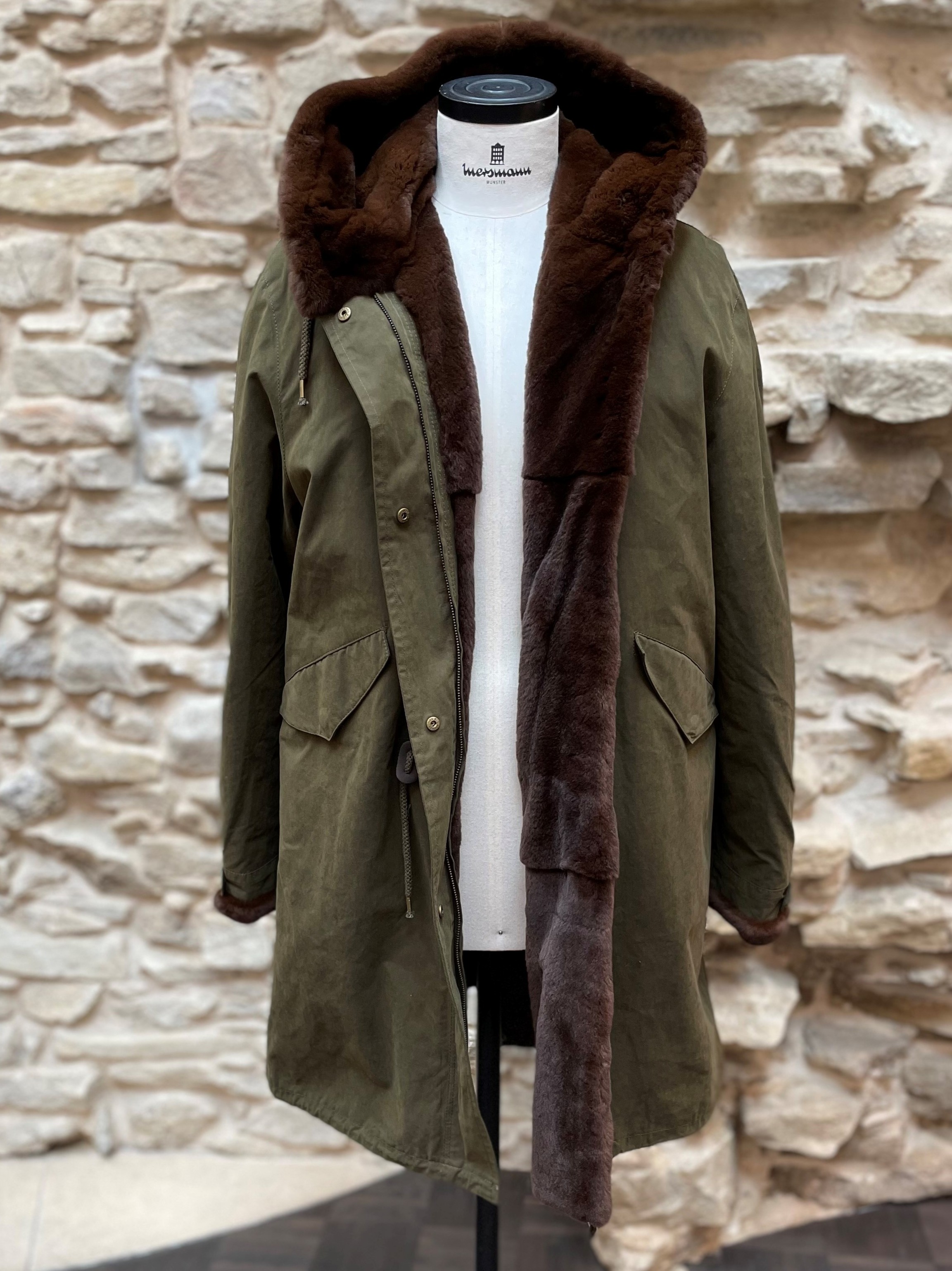 Umarbeitung zu einem Damenparka mit Pelz