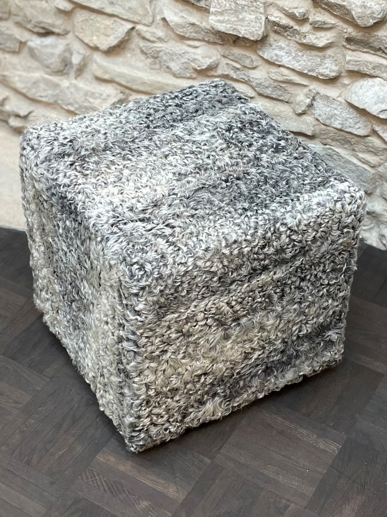 Persianer Hocker Pelz Umarbeitung
