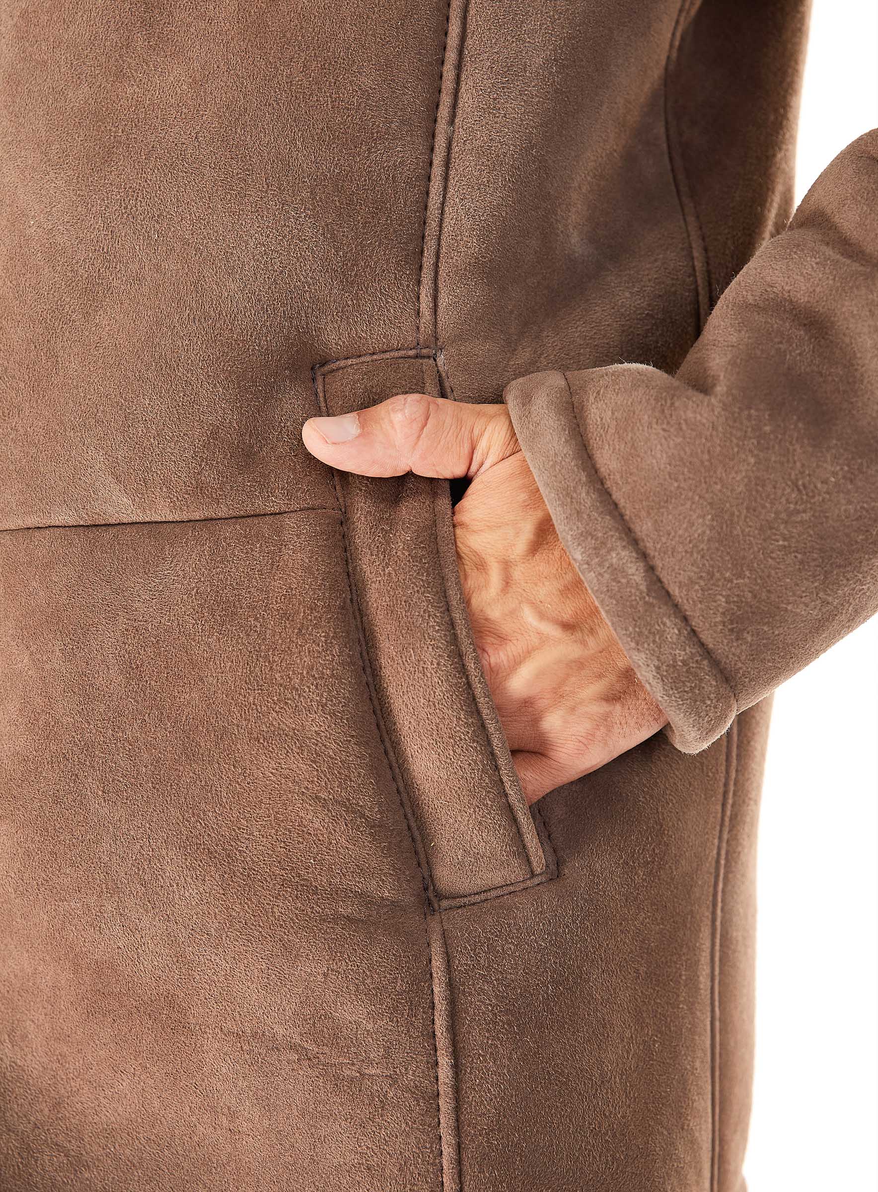 Sportive Lammfell Jacke taupe von Werner Christ