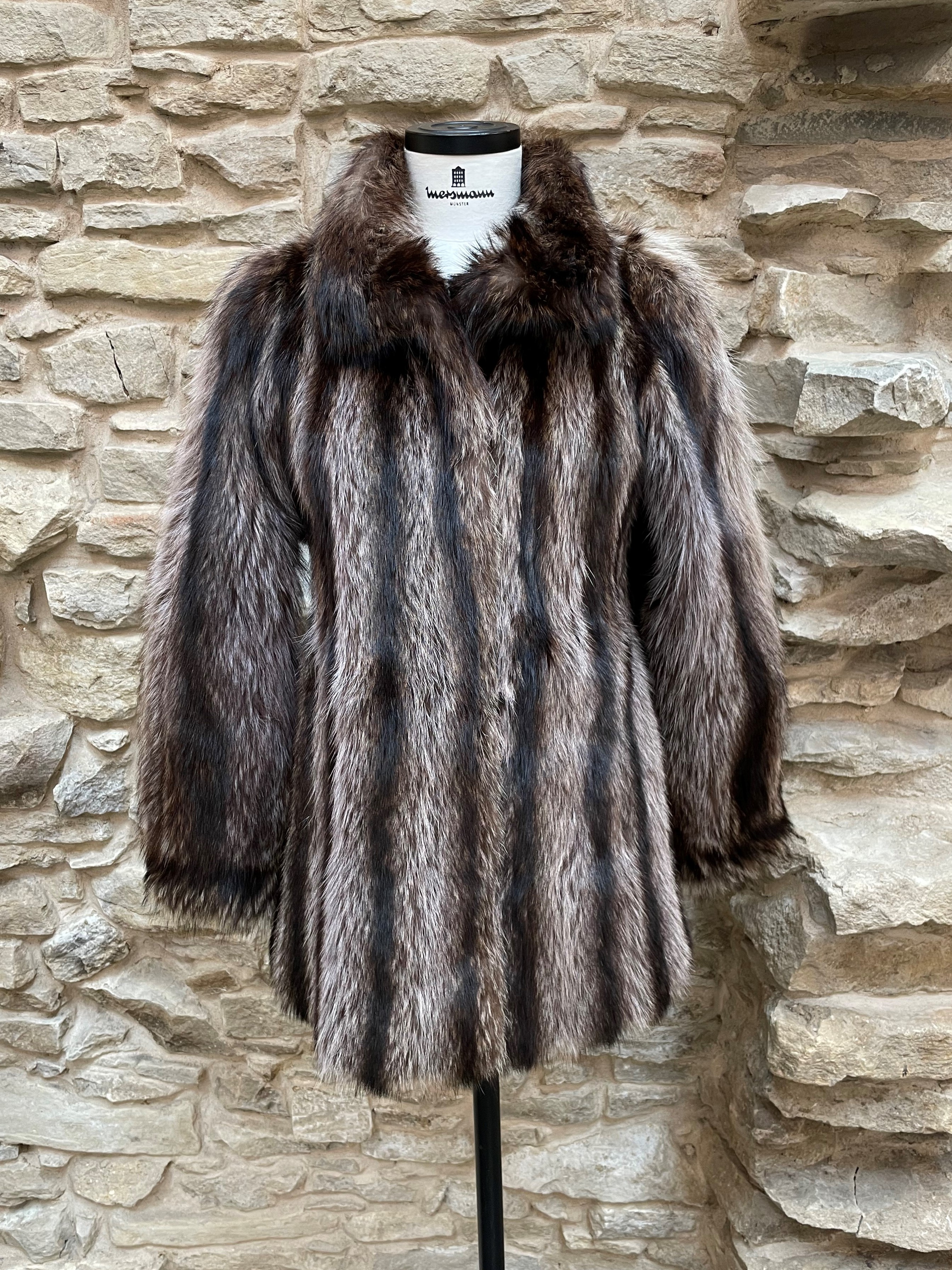Waschbärjacke als Parka umgearbeitet