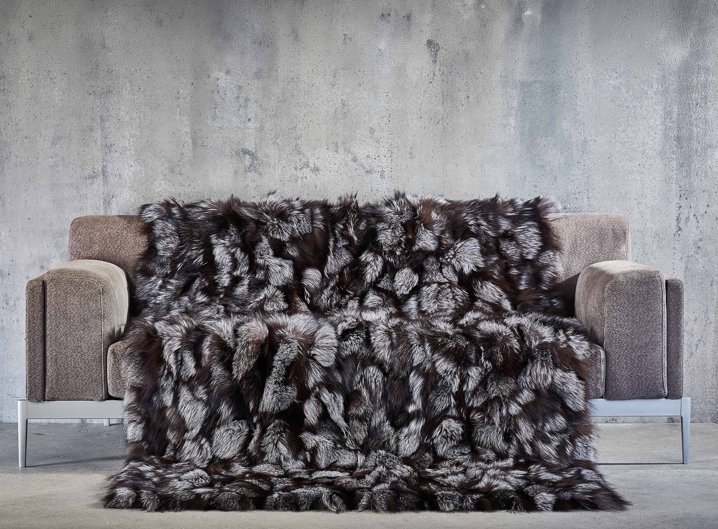Silberfuchs Patchwork Felldecke