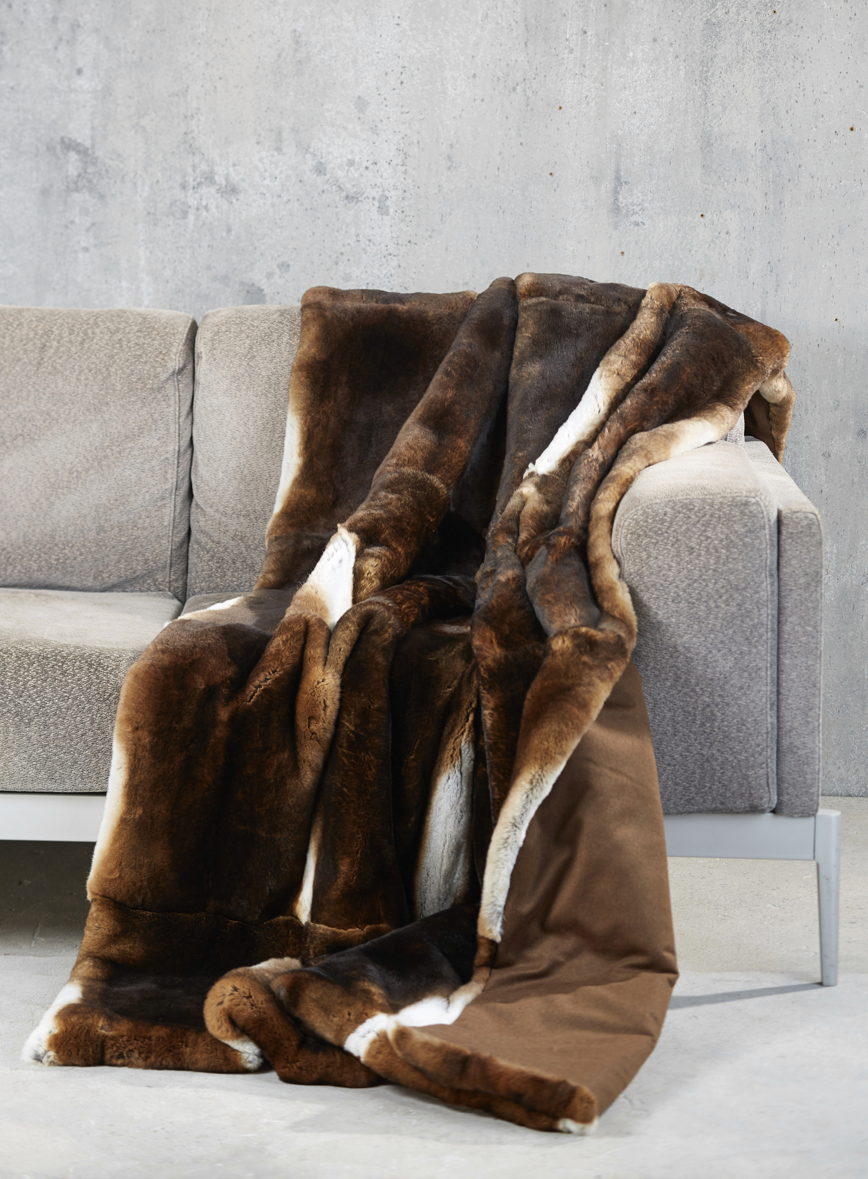 Rexkanin Felldecke braun natur mit Schurwolle | 200 x 140 cm