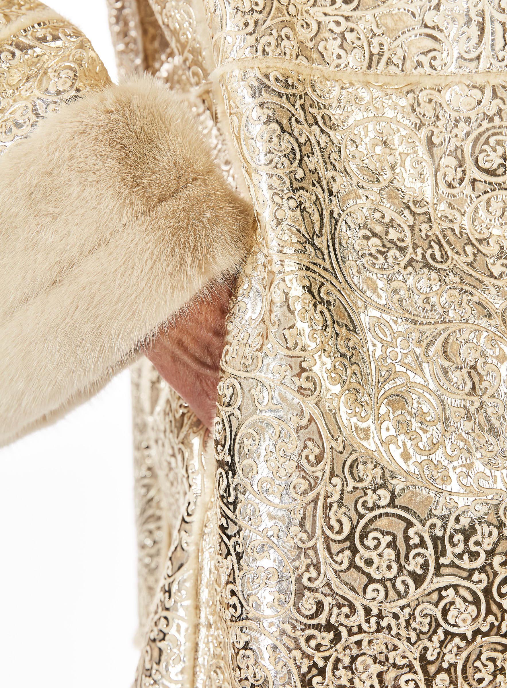 Lammfell Wendemantel mit goldenem Leder von Fontani