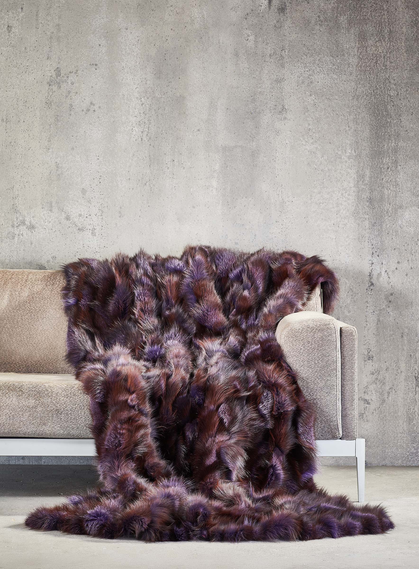 Kristallfuchs Pelzdecke Patchwork lila mit Schurwolle