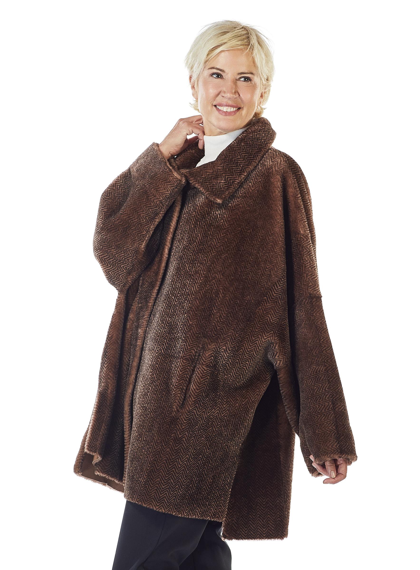 Sportliche Lammfell Wendejacke mit Fischgrätmuster in braun