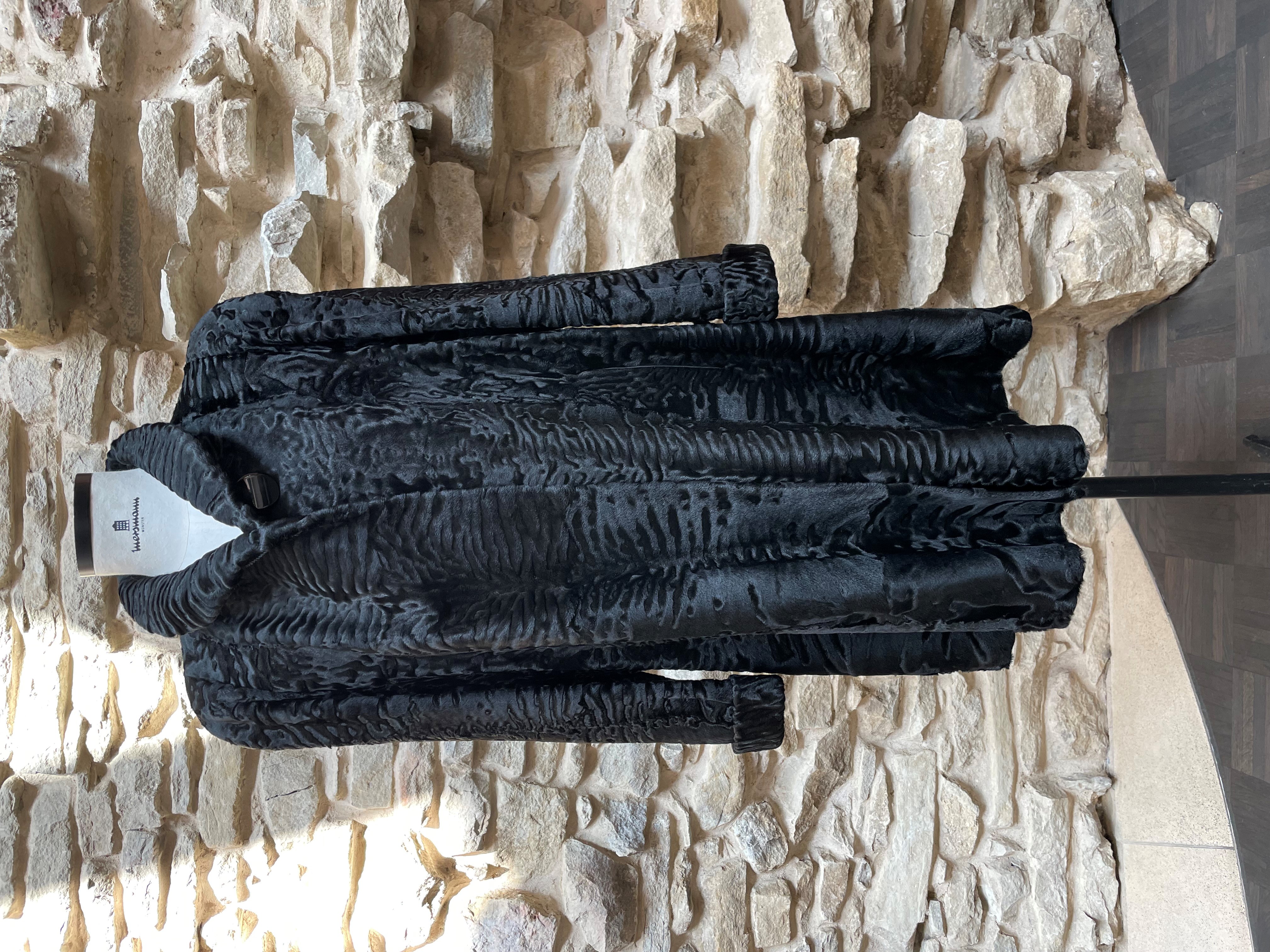 Umarbeitung eines Breitschwanz Mantels in einen Herren Kurzmantel