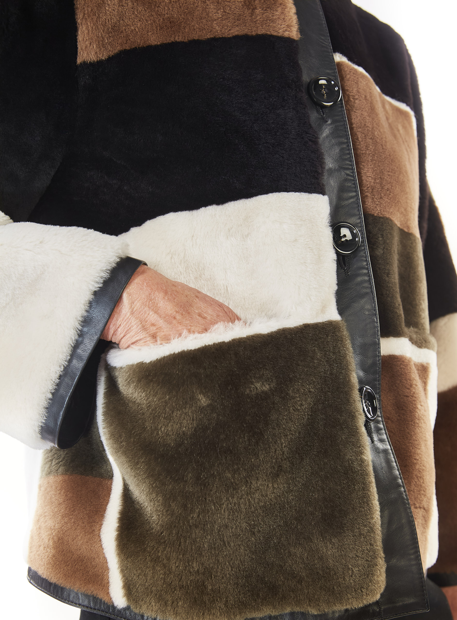 Lammfell-Wendejacke von Manzoni 24 in modischer Patchwork-Verarbeitung